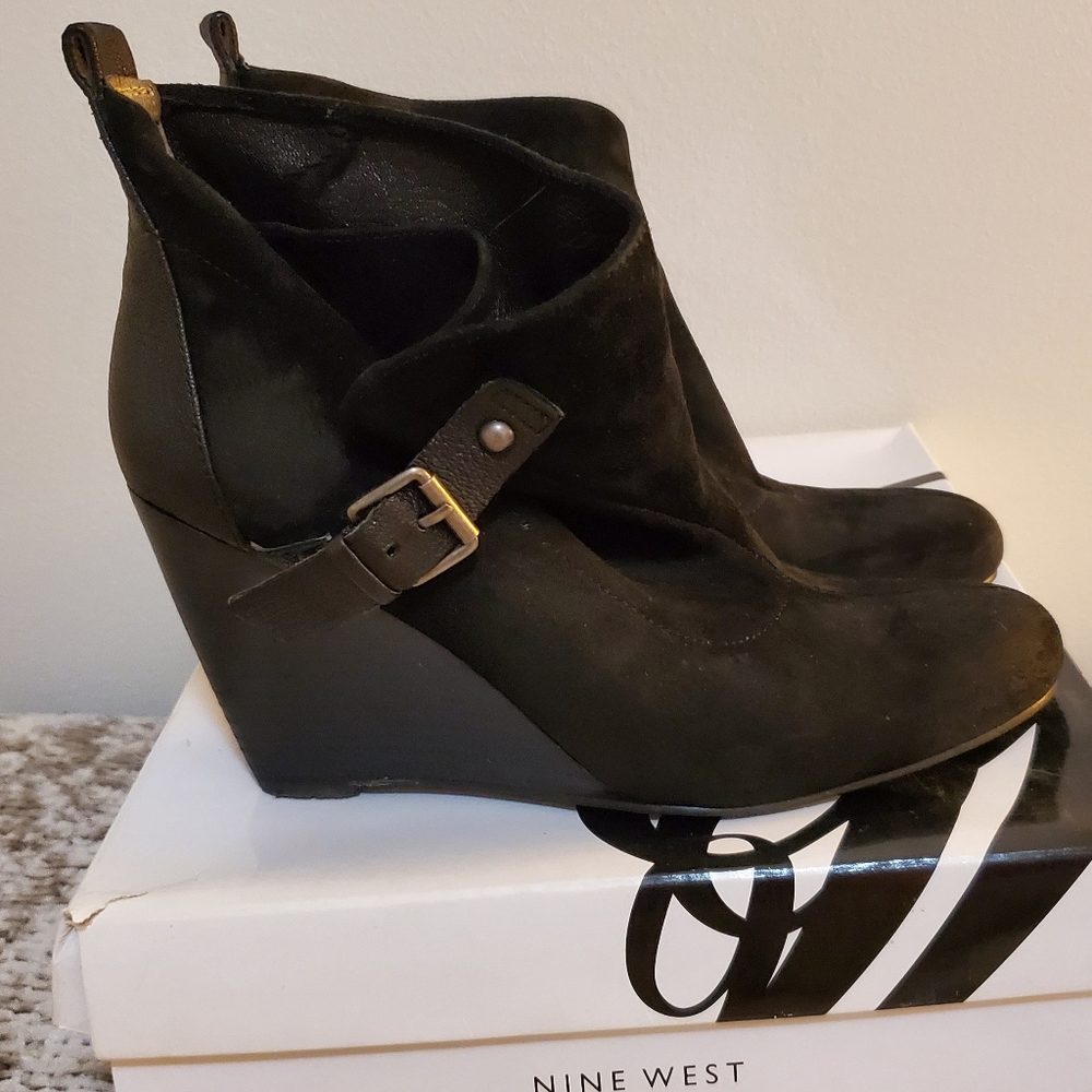 Nine West Orro Black Suede Buckled Wedge Ankle Boots